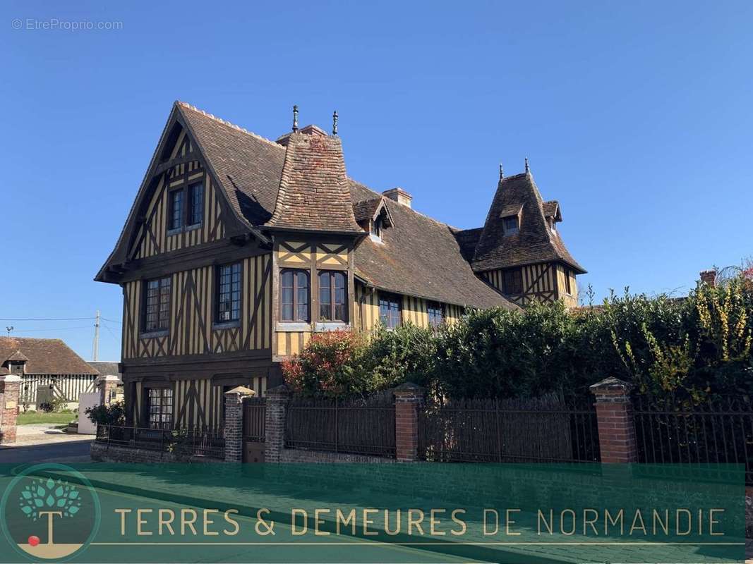 Maison à BEUVRON-EN-AUGE
