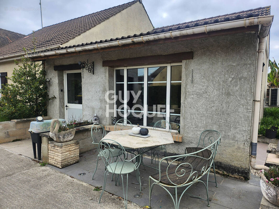 Maison à SOISY-BOUY