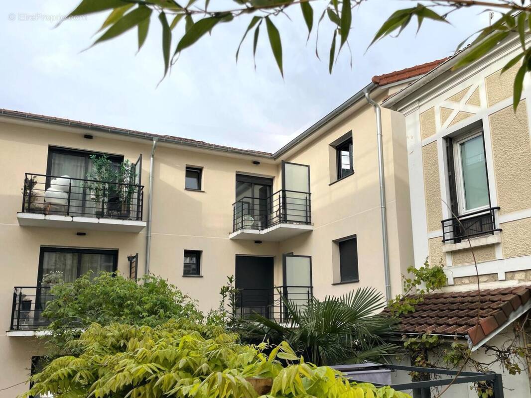 Photo 1 - Appartement à SAINT-MAUR-DES-FOSSES