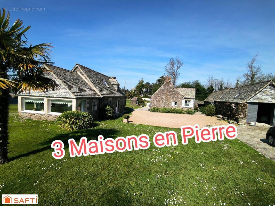 Photo 1 - Maison à LOCQUIREC