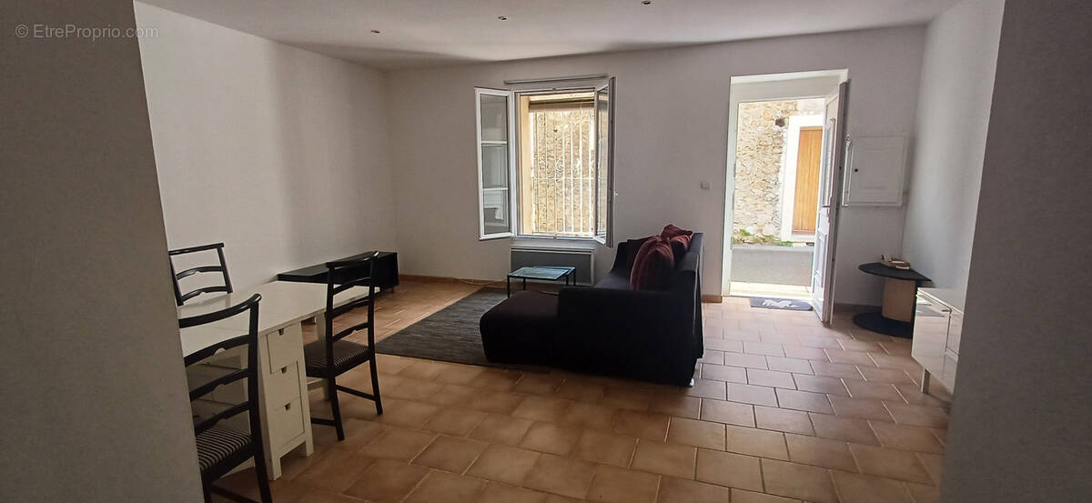 Appartement à PIERRELATTE