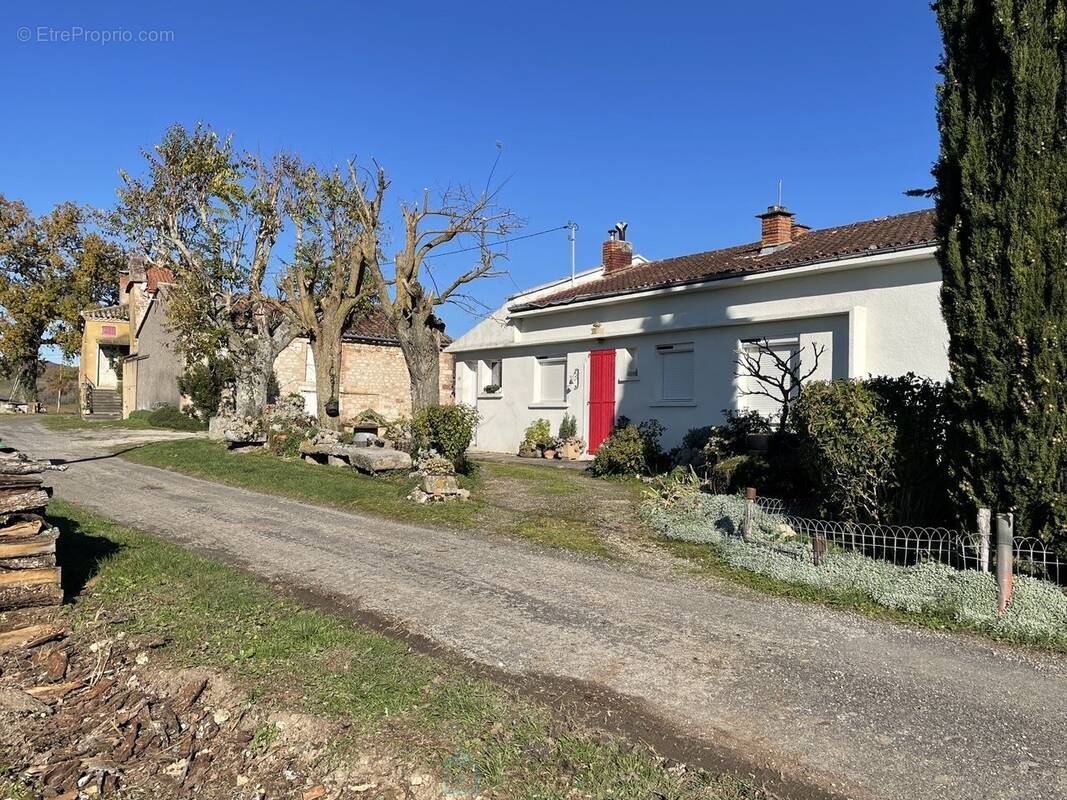 Maison à CORDES-SUR-CIEL