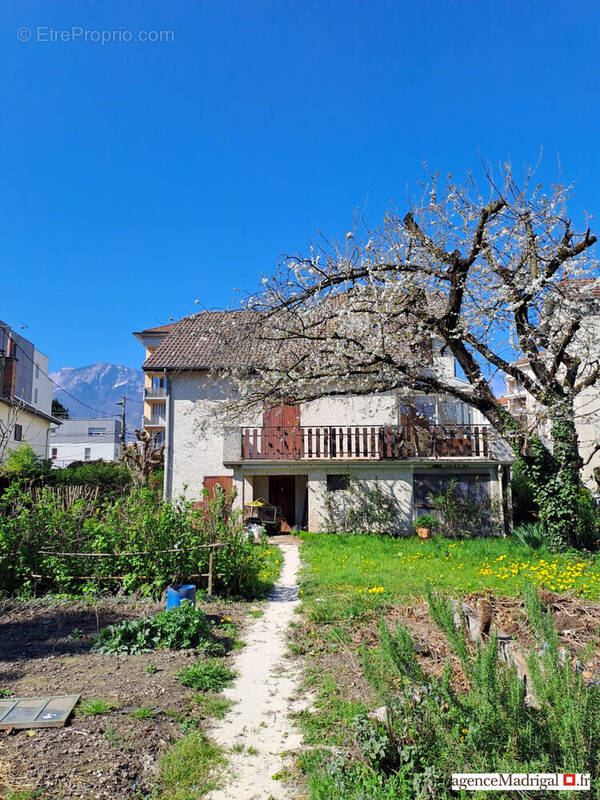 Maison à GRENOBLE