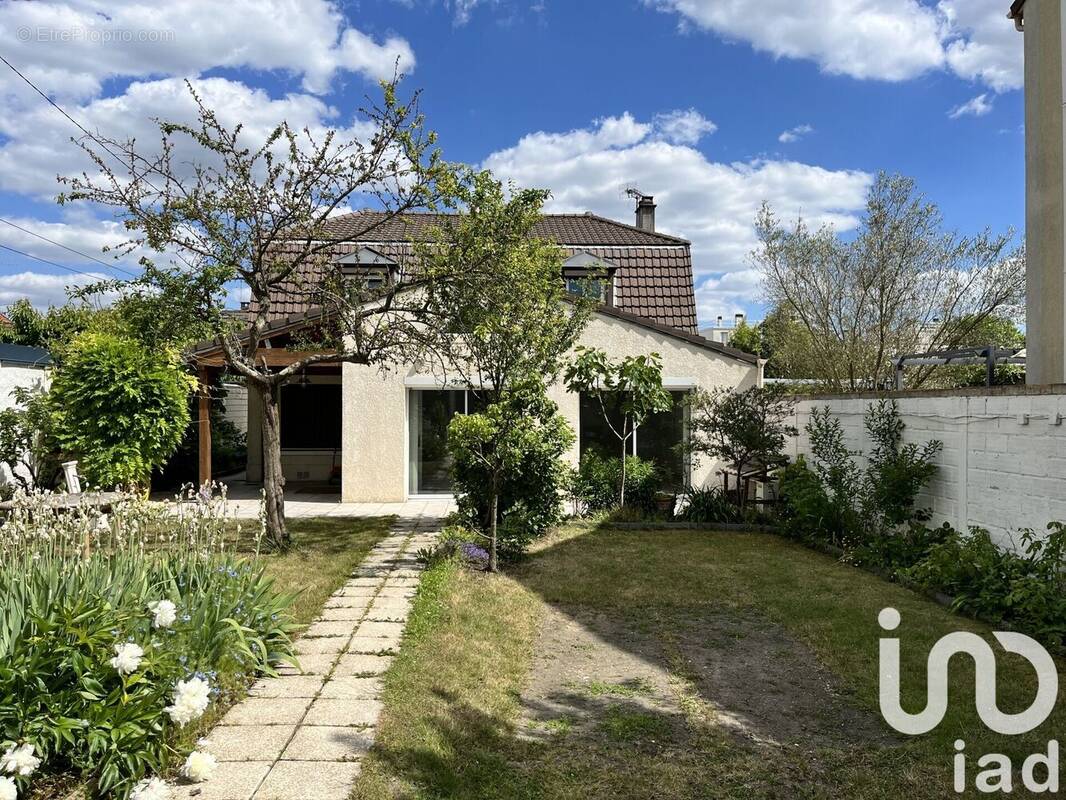Photo 1 - Maison à FRANCONVILLE