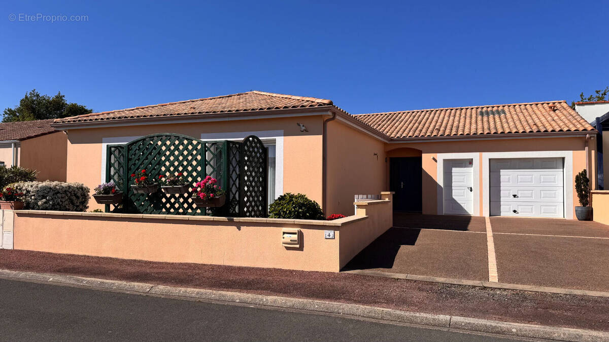 Maison à AIZENAY
