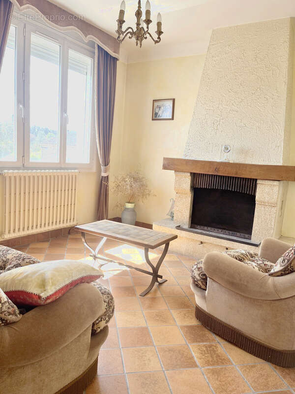 Maison à MAULEVRIER