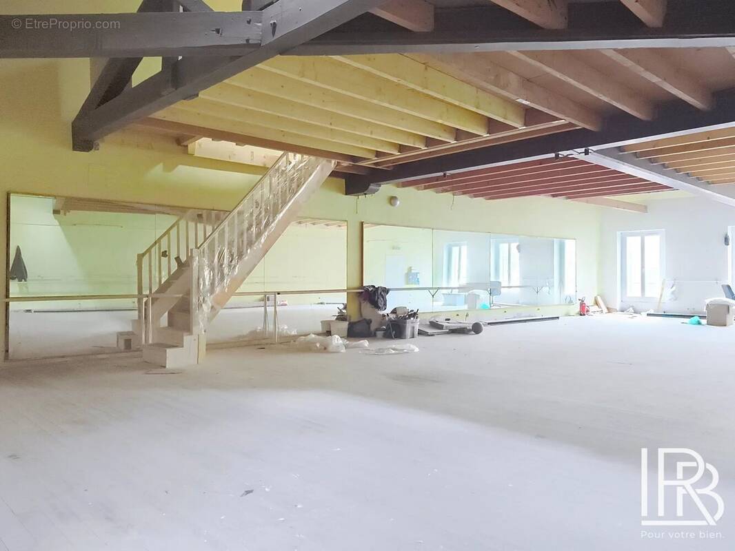 Appartement à MARSEILLE-6E