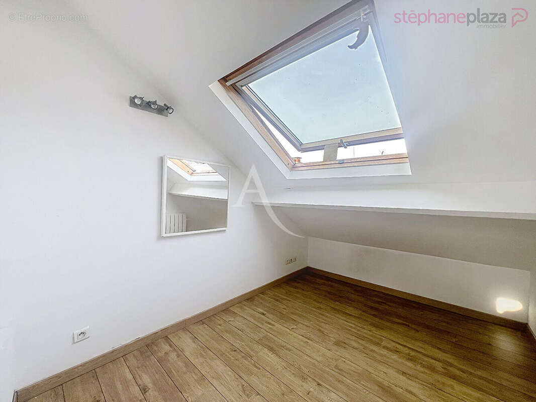 Appartement à SURESNES
