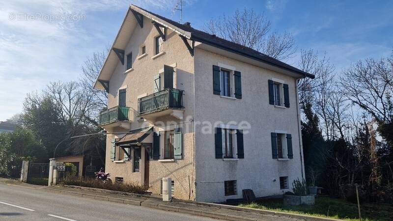 Appartement à NEUVECELLE