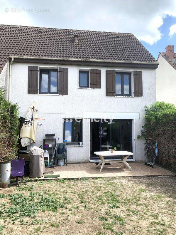 Maison à ANNOEULLIN
