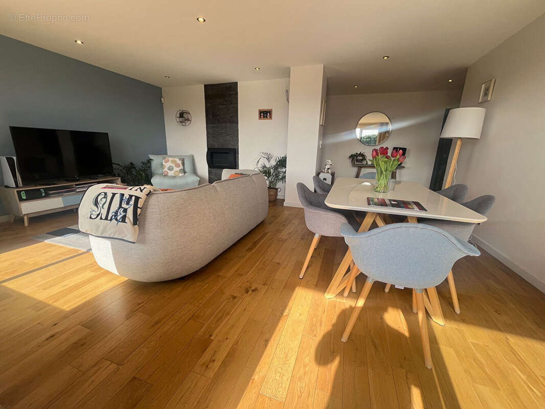 Appartement à DARDILLY