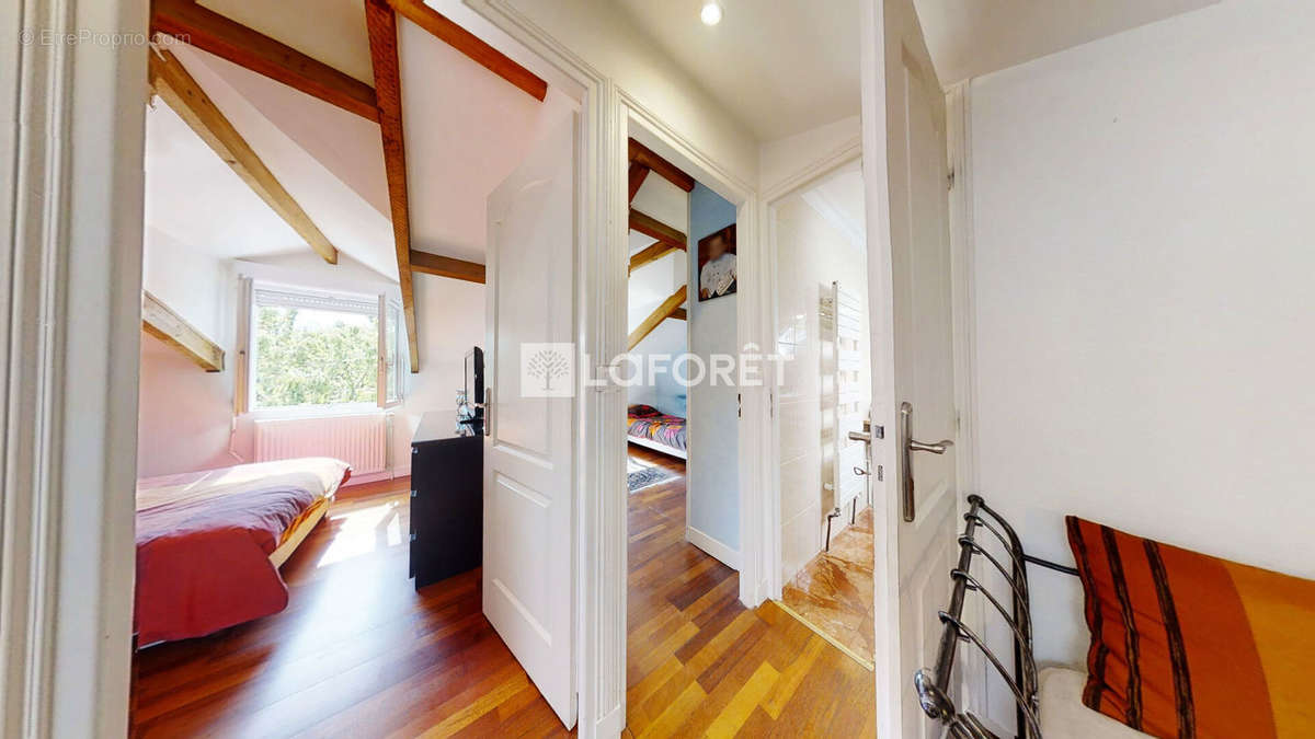 Maison à VIROFLAY