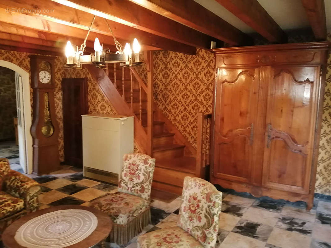 Maison à AUXY