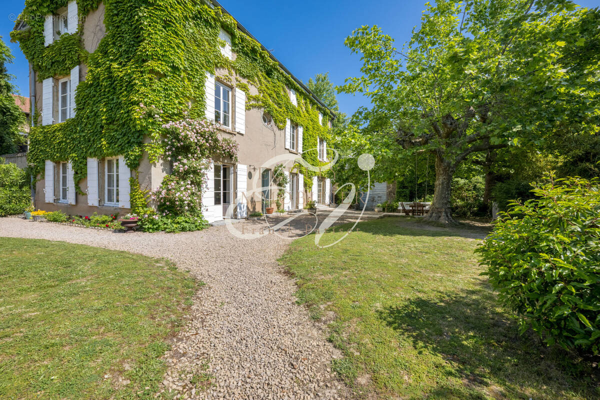 Maison à ECULLY
