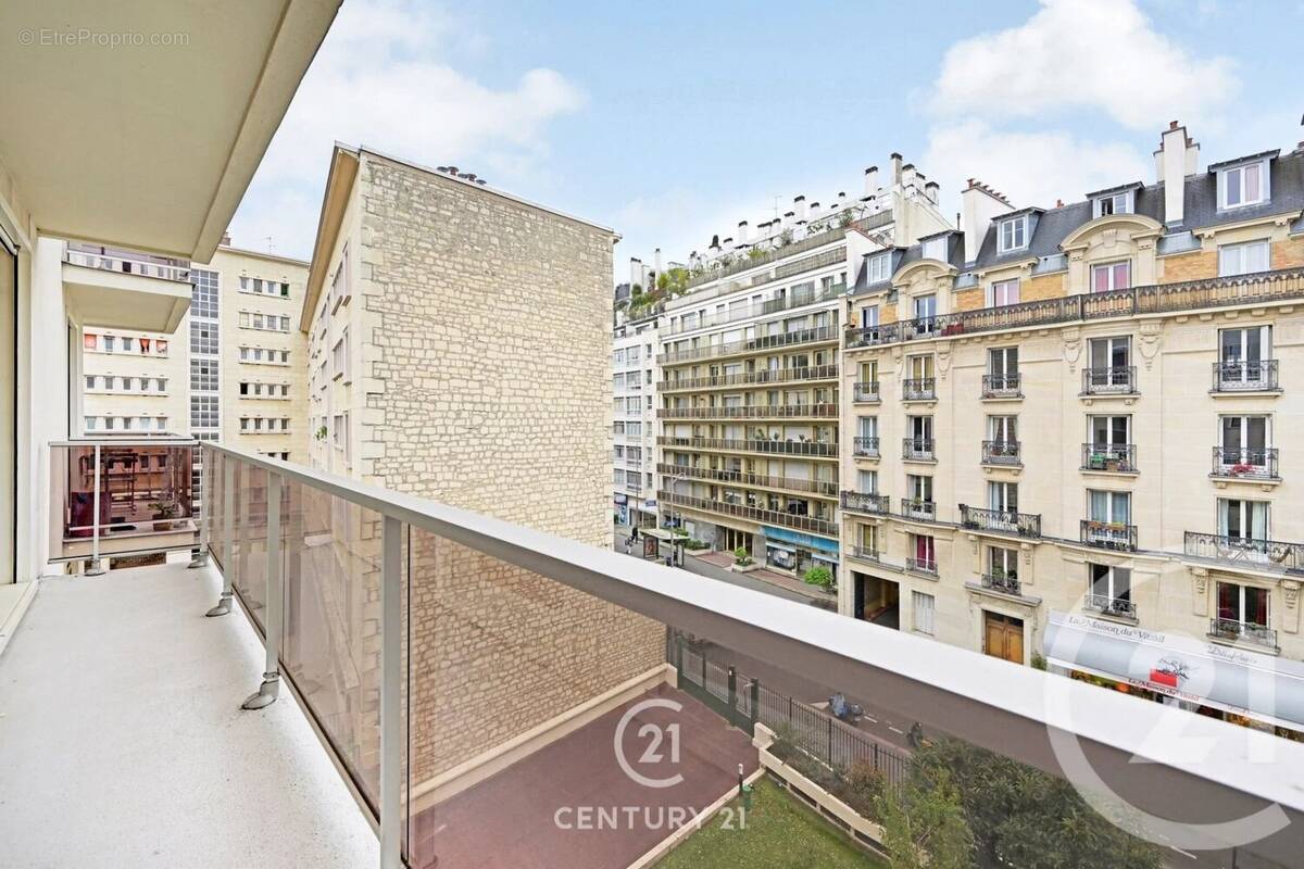 Appartement à PARIS-15E