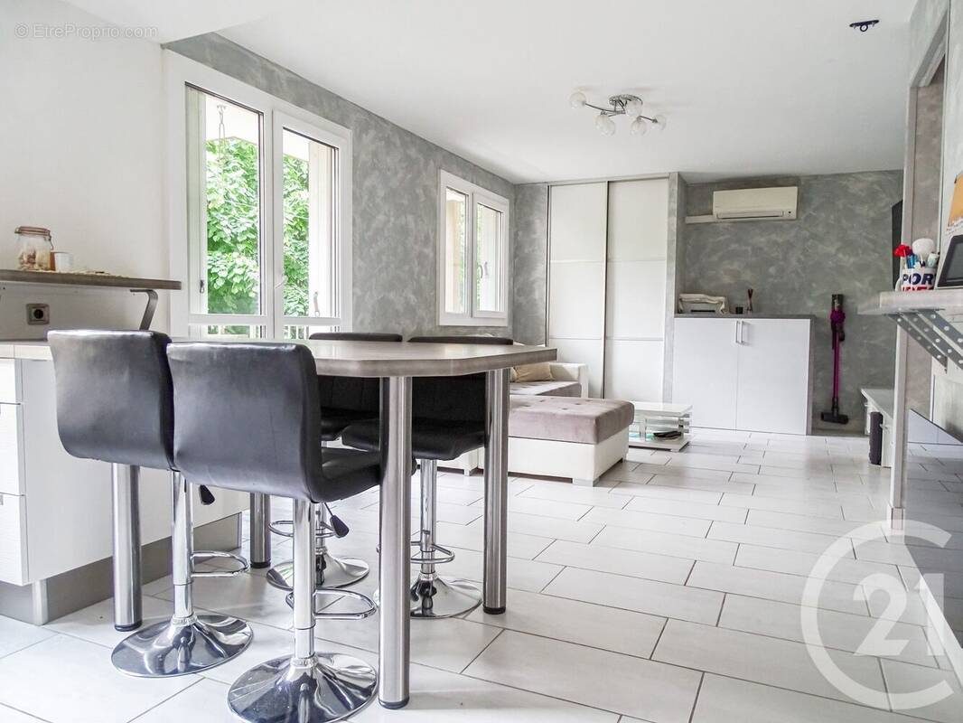 Appartement à LYON-3E