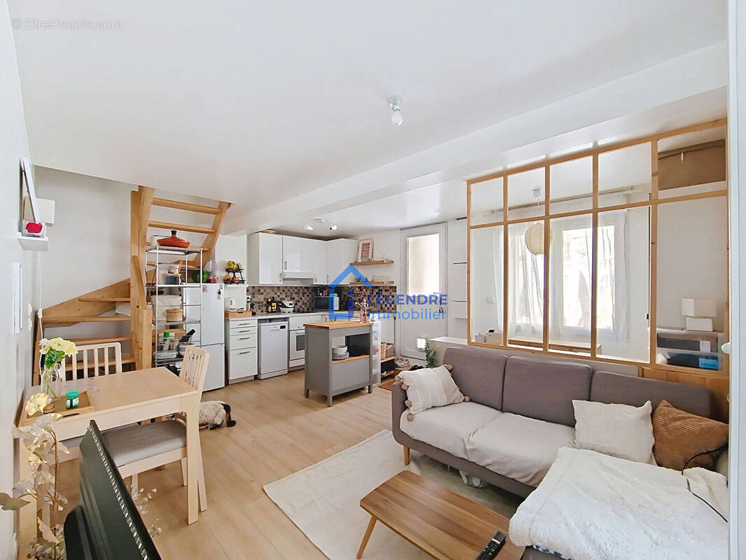 Appartement à LA FRETTE-SUR-SEINE