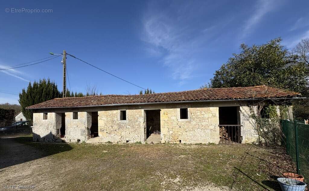 Maison à CIVRAY