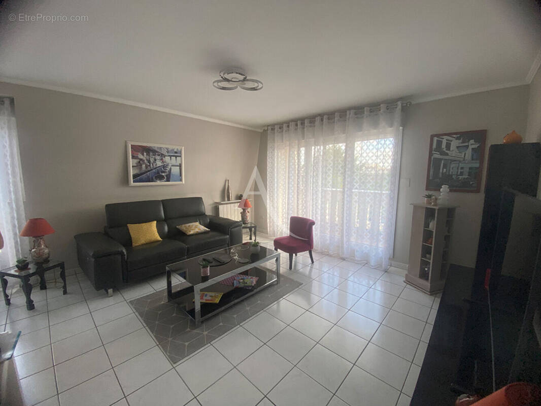 Appartement à CHELLES