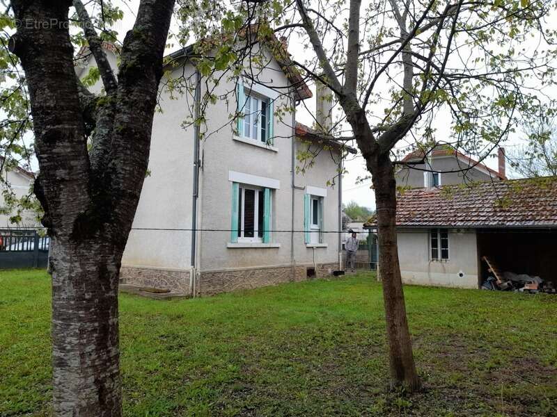 Maison à CORBIGNY