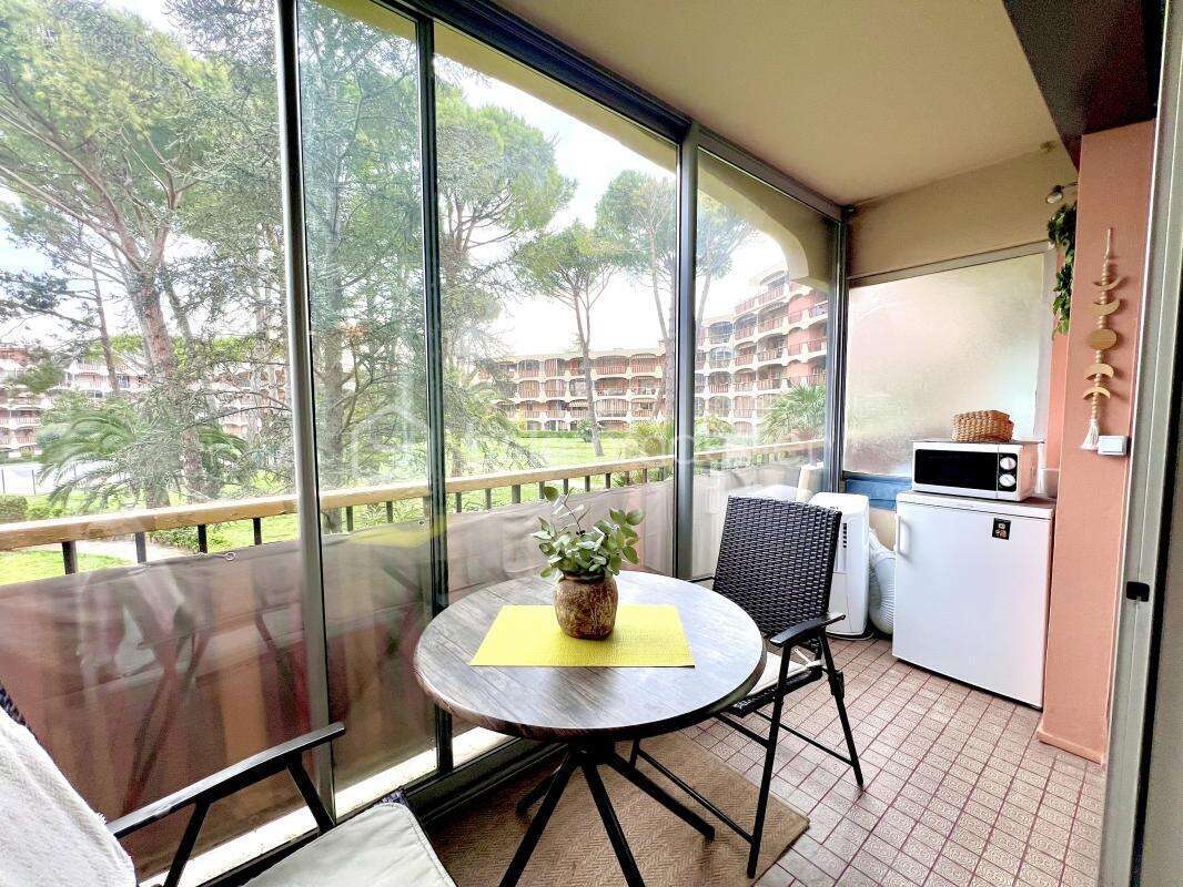 Appartement à MANDELIEU-LA-NAPOULE