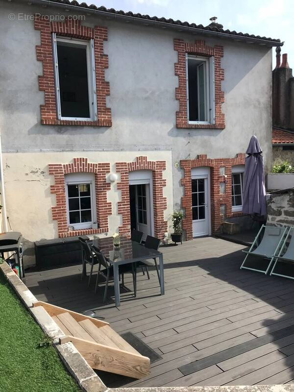 Maison à BRESSUIRE