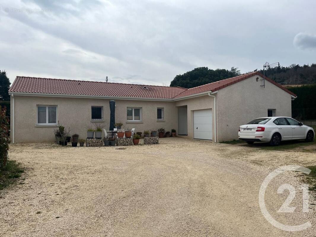 Maison à ROIFFIEUX