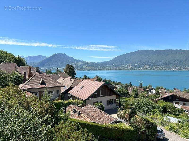 Maison à VEYRIER-DU-LAC