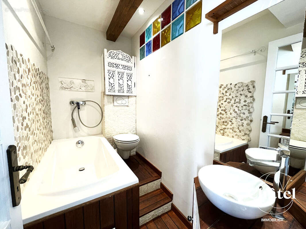 Appartement à LA CHAPELLE-EN-SERVAL