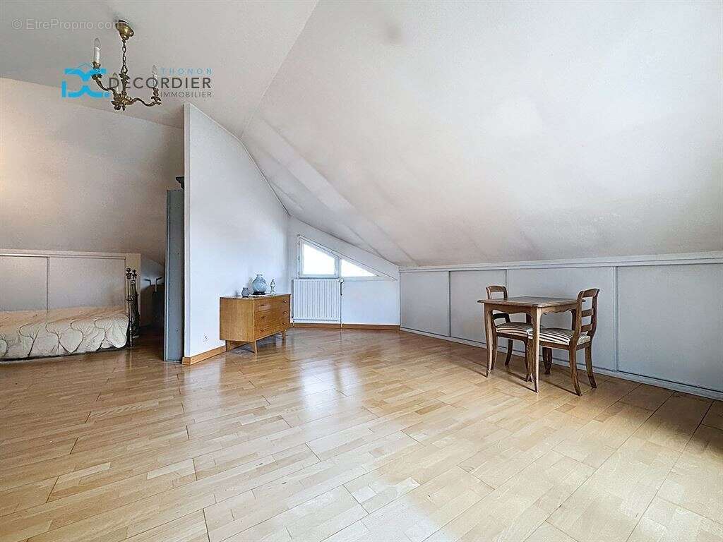 Appartement à THONON-LES-BAINS