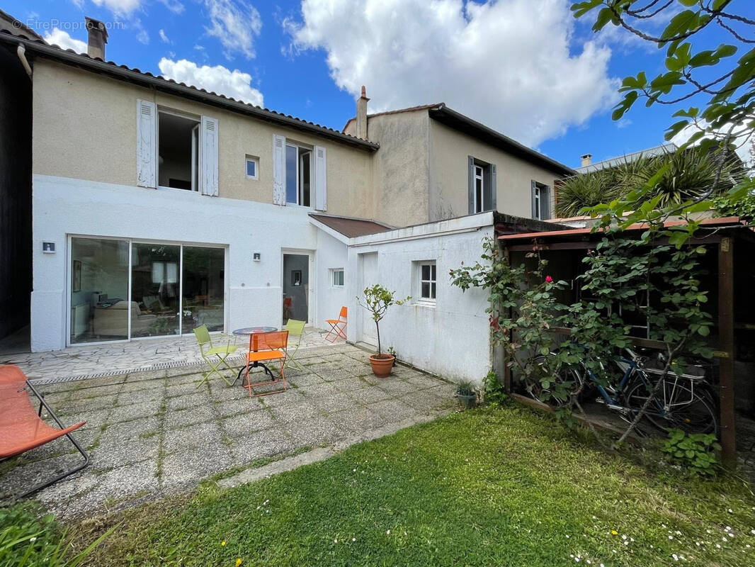 Maison à BORDEAUX