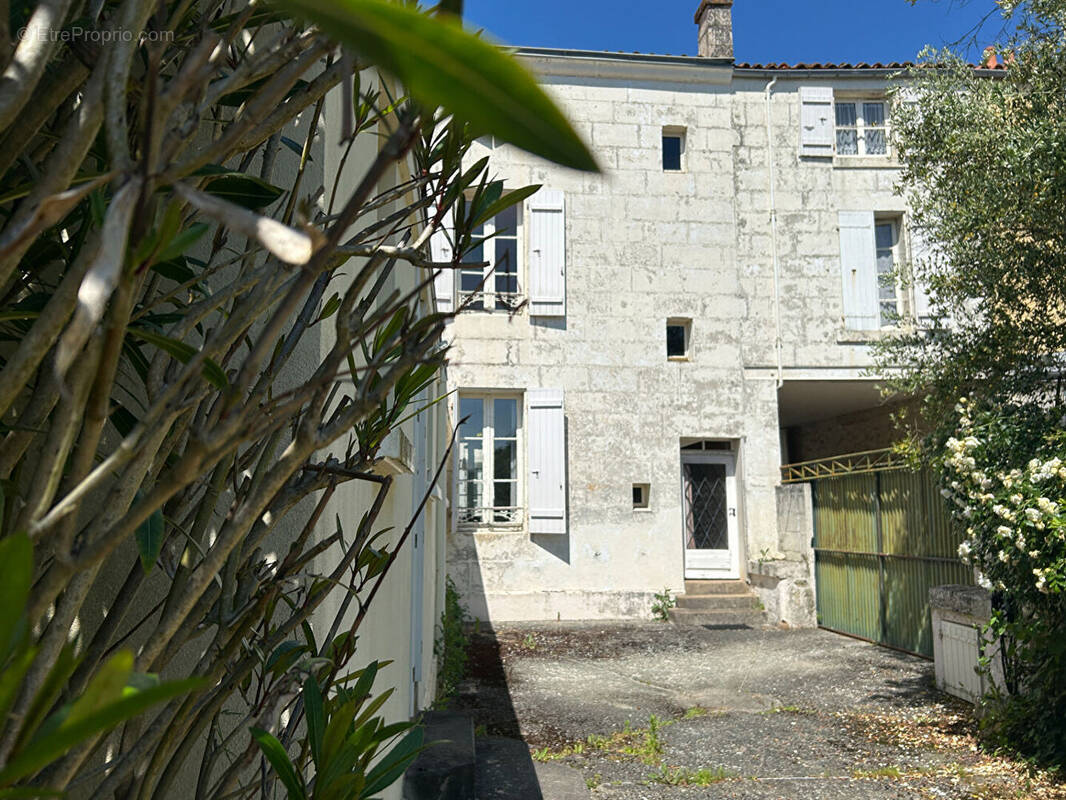 Maison à NIORT