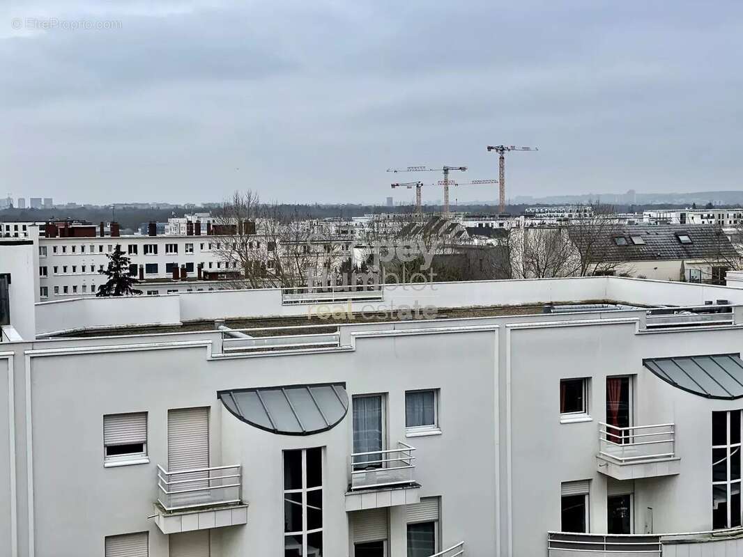 Appartement à SURESNES