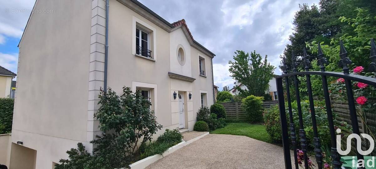 Photo 1 - Maison à EAUBONNE