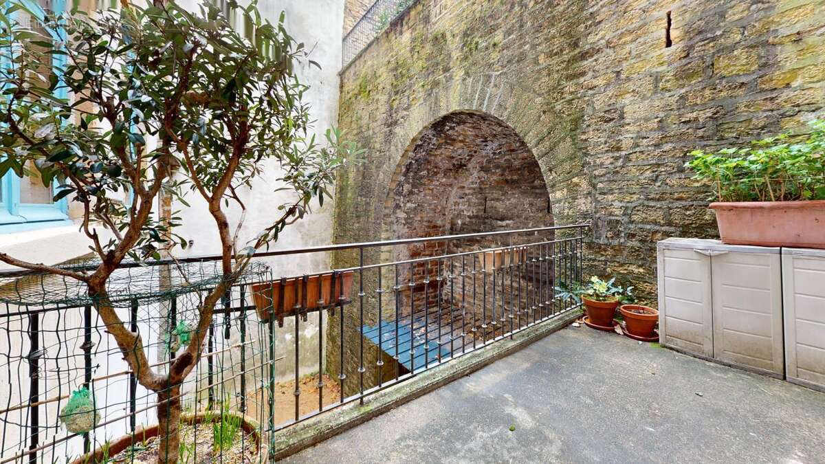 Appartement à LYON-4E