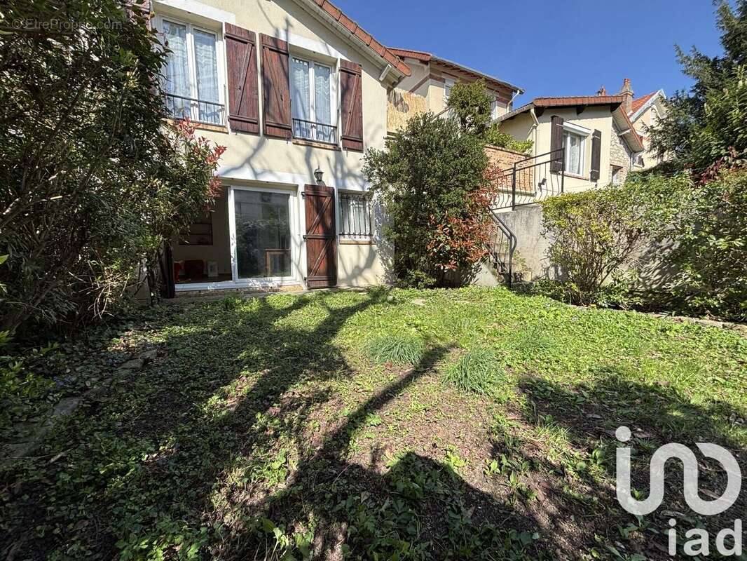 Photo 4 - Maison à SAINT-MAUR-DES-FOSSES