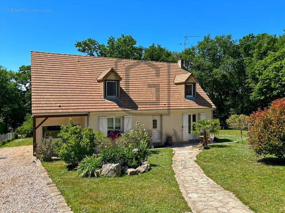 Maison à CONCHES-EN-OUCHE