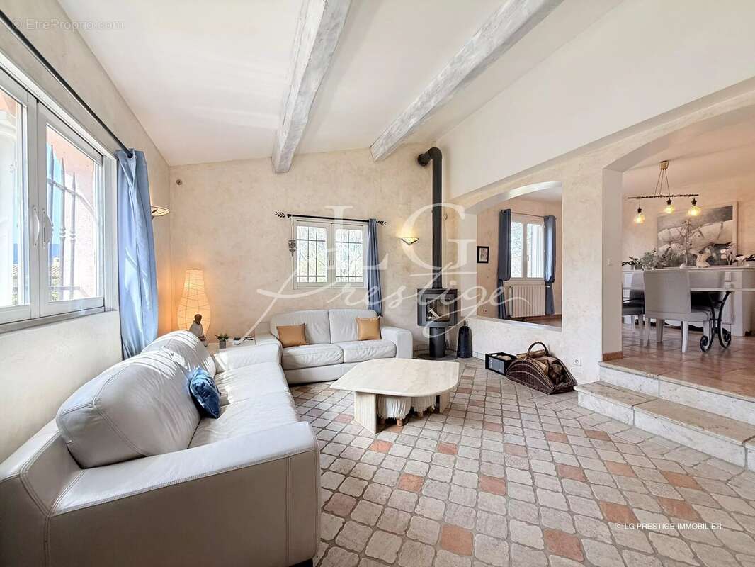 Maison à FAYENCE