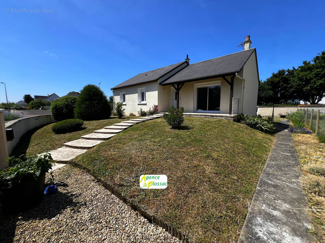Maison à CHATELLERAULT