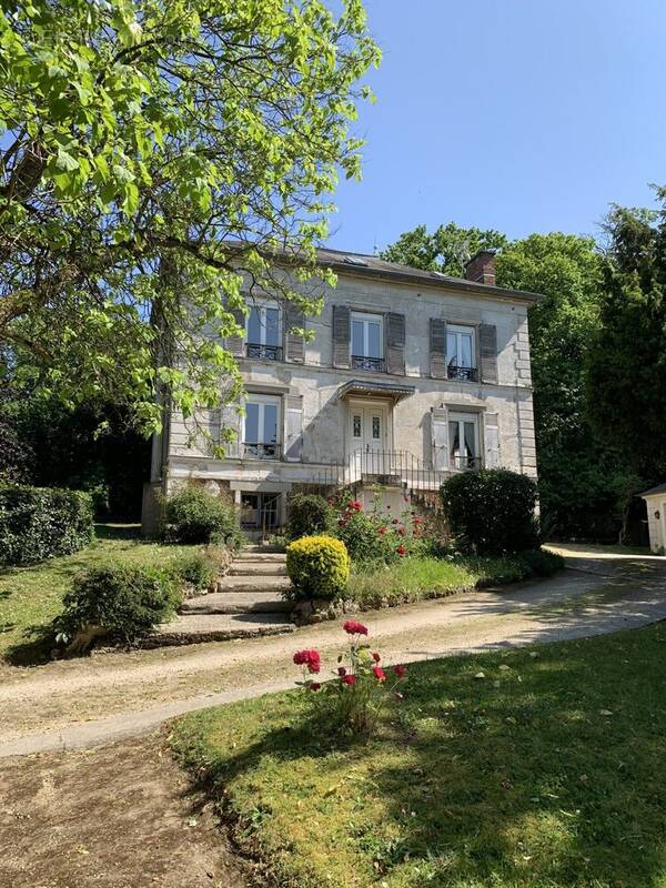 Maison à LA CELLE-SAINT-CLOUD