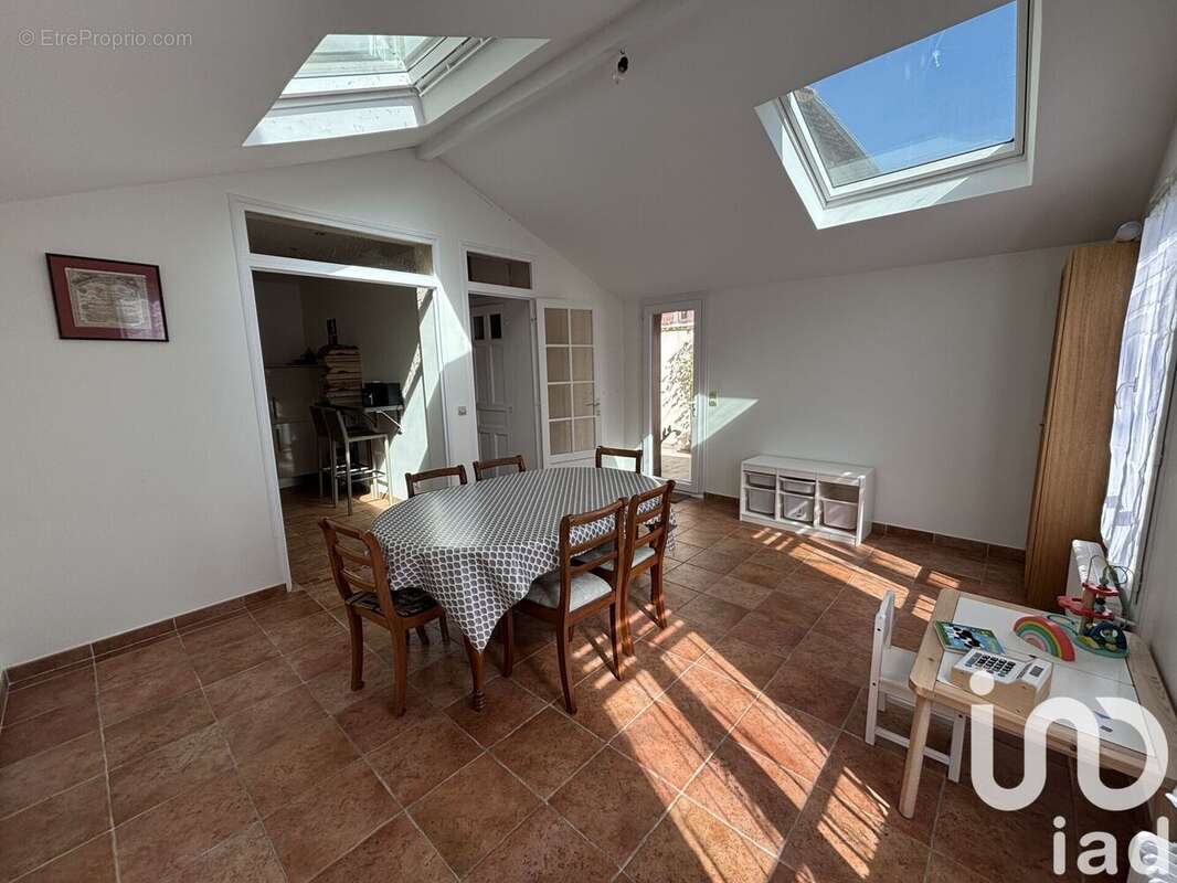 Photo 9 - Maison à SAINT-MAUR-DES-FOSSES
