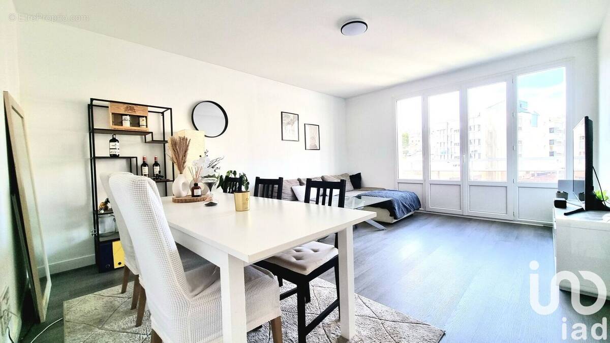 Photo 1 - Appartement à CLERMONT-FERRAND