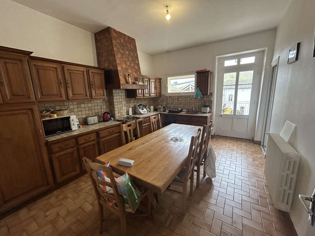 Maison à LE PERREON