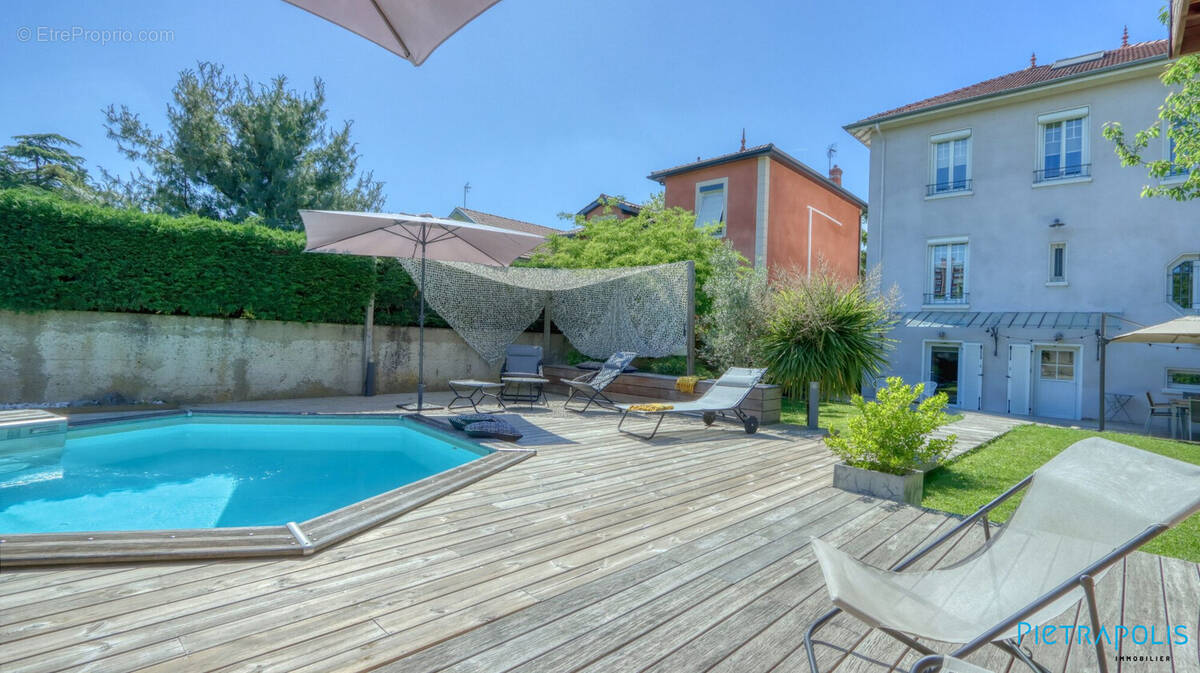 Maison à BRON