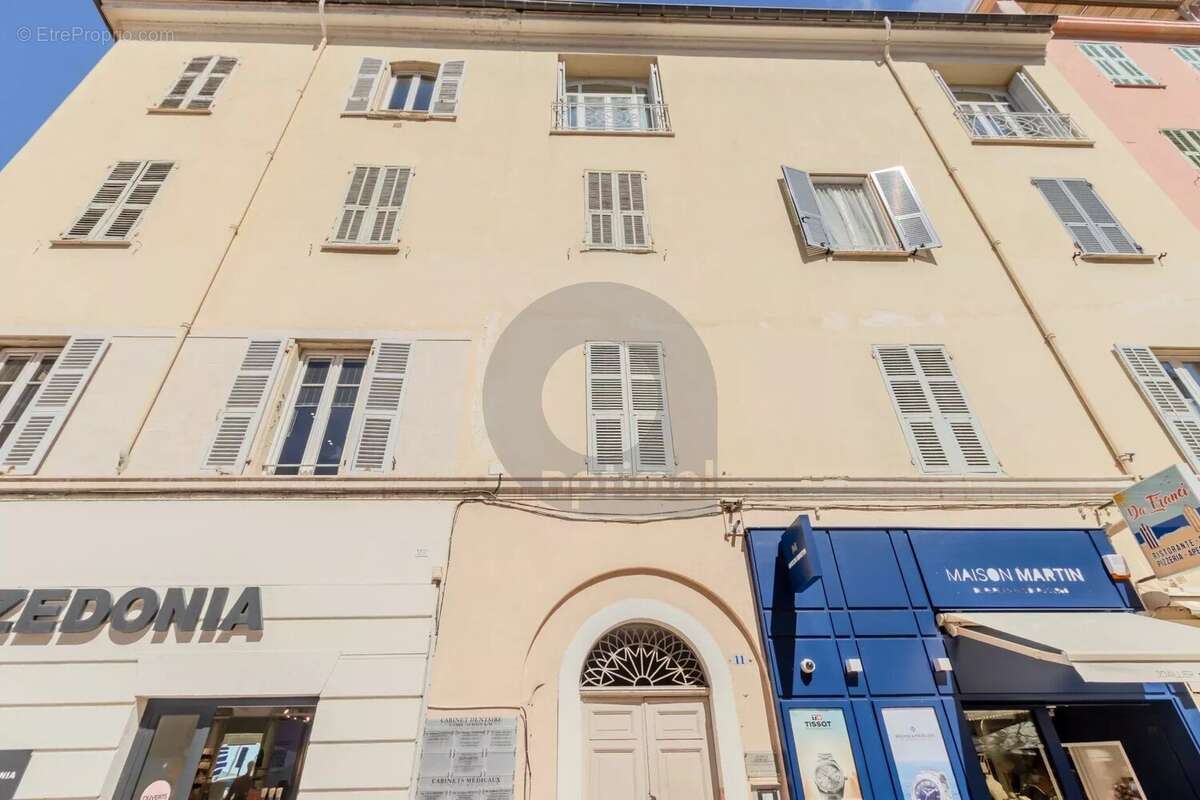 Appartement à MENTON