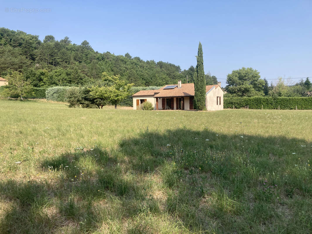 Maison à DIEULEFIT