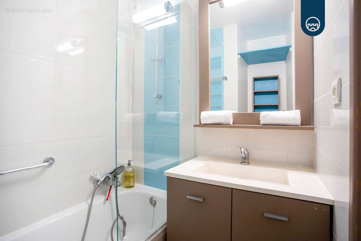 Appartement à MANDELIEU-LA-NAPOULE