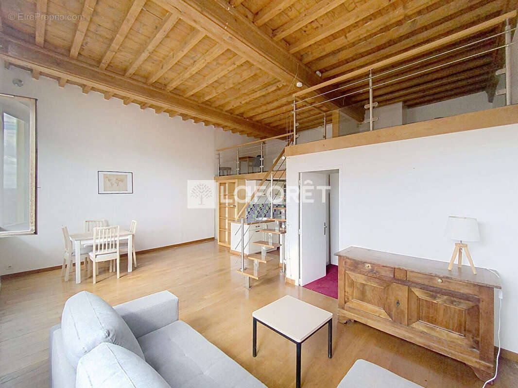 Appartement à LYON-4E