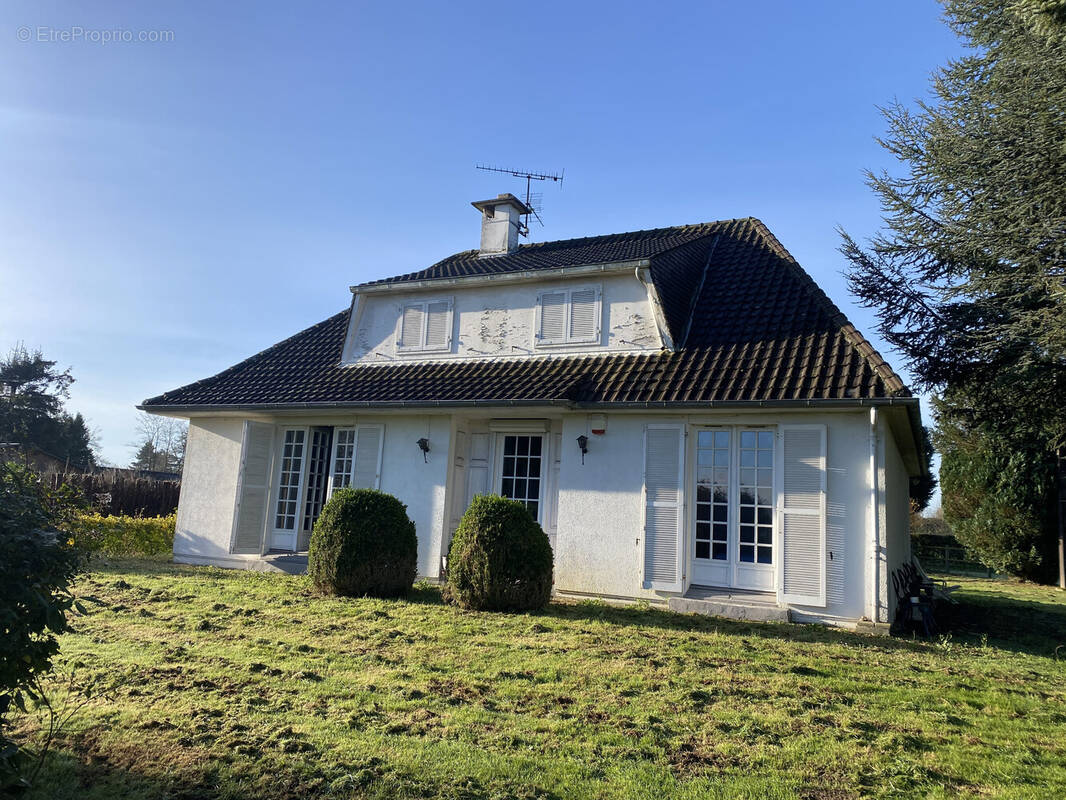 Maison à SAINT-DESIR