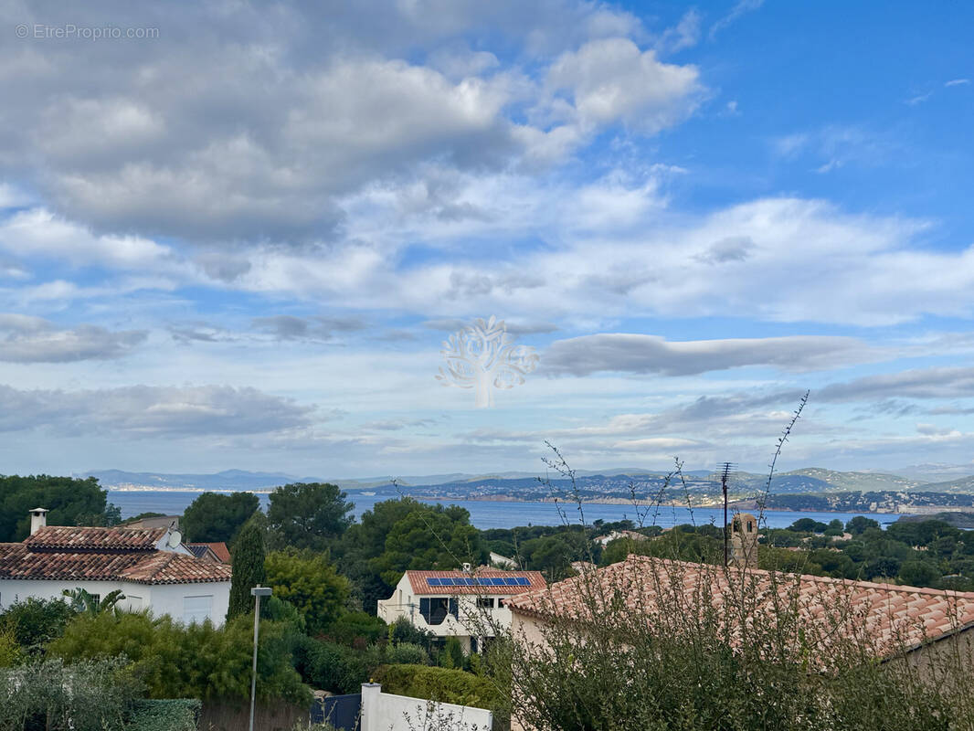 Maison à SIX-FOURS-LES-PLAGES